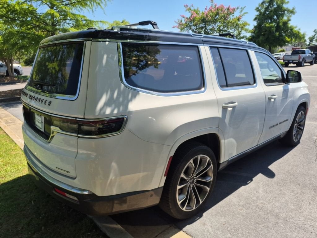 2022 Jeep Grand Wagoneer Series III