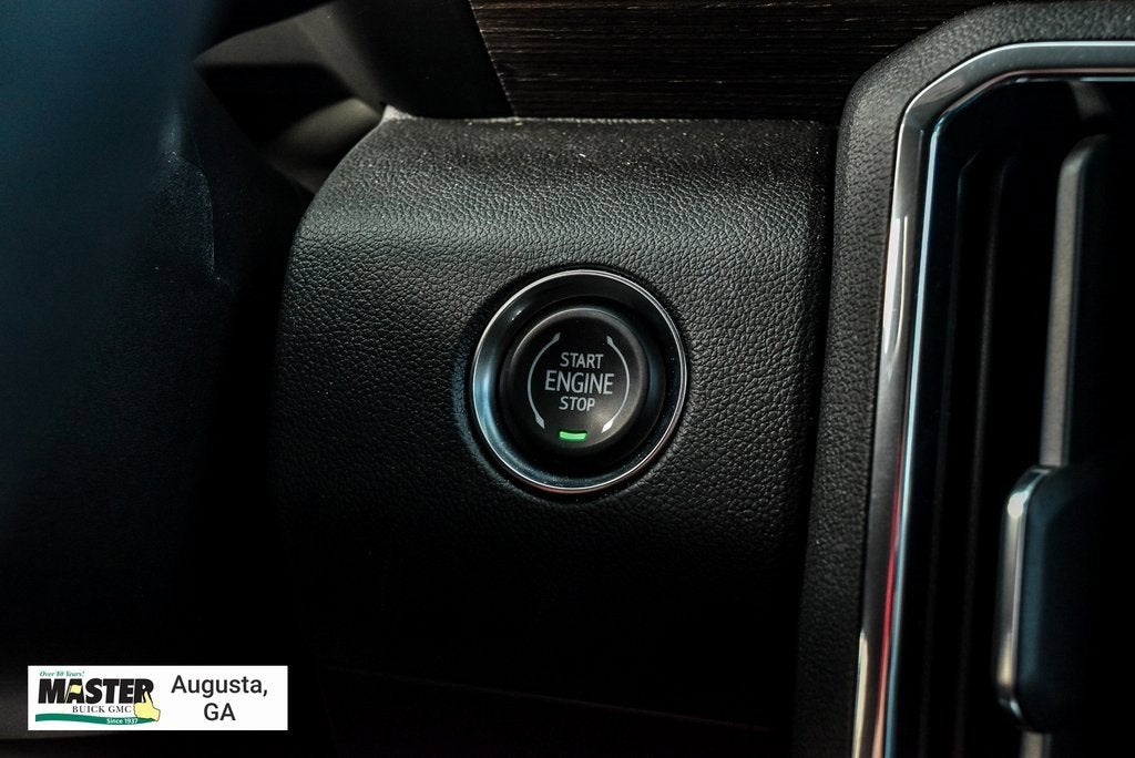 2024 GMC Acadia Denali