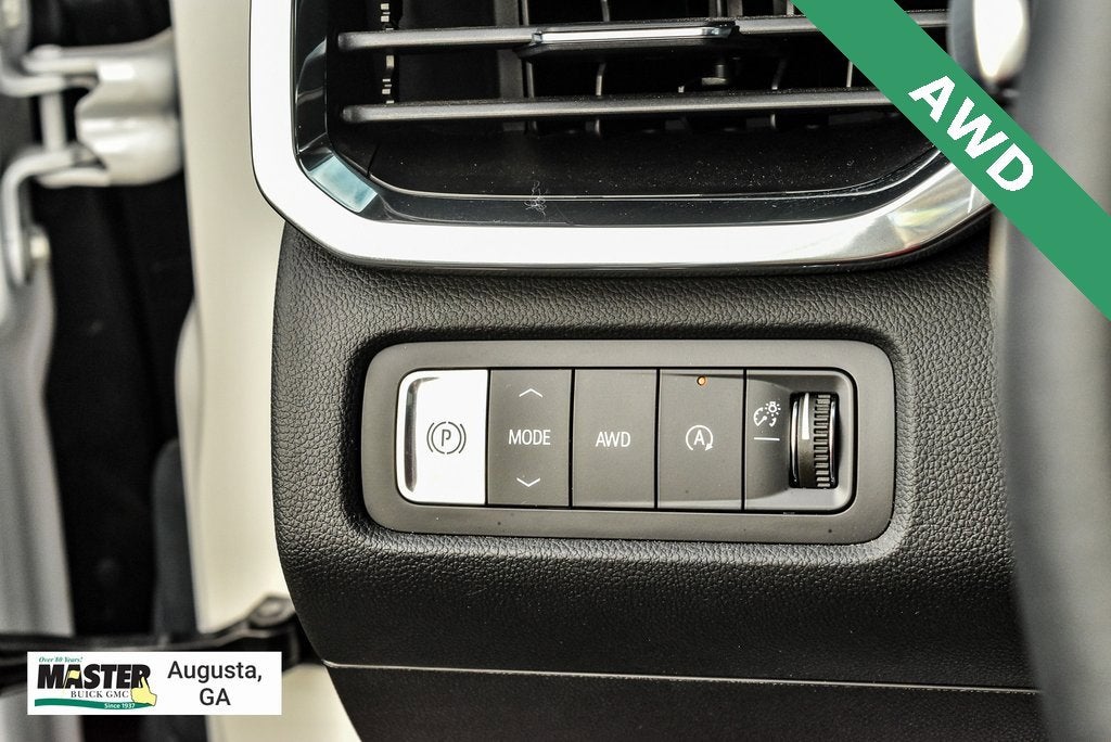 2024 GMC Acadia Denali