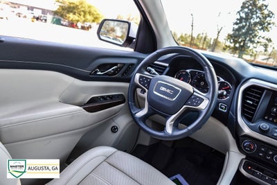 2022 GMC Acadia Denali