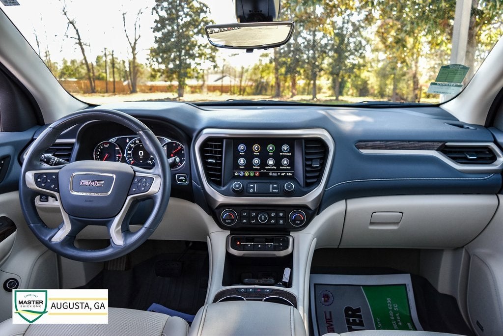 2022 GMC Acadia Denali