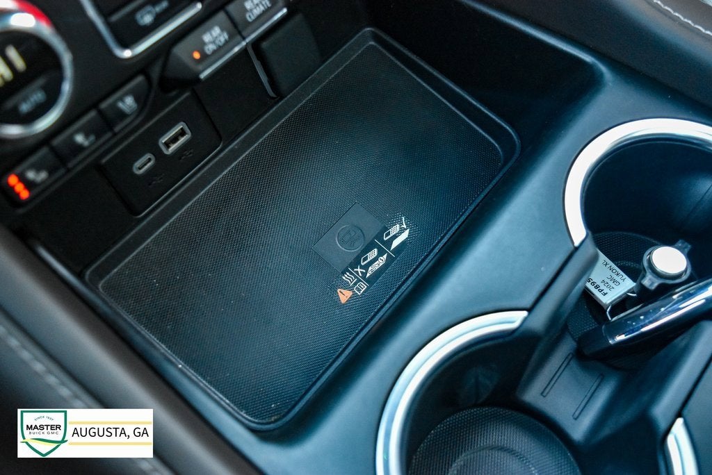 2024 GMC Yukon XL SLT