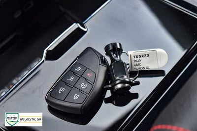 2025 GMC Yukon XL AT4 Ultimate