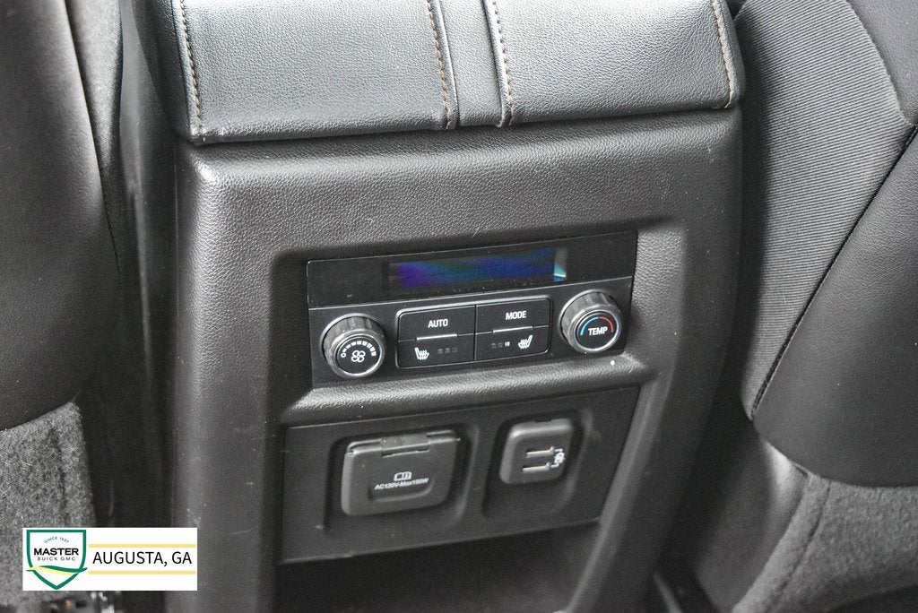 2022 Chevrolet Traverse High Country