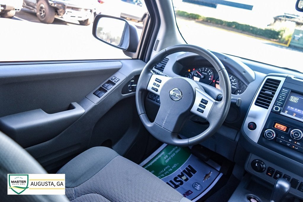 2020 Nissan Frontier SV