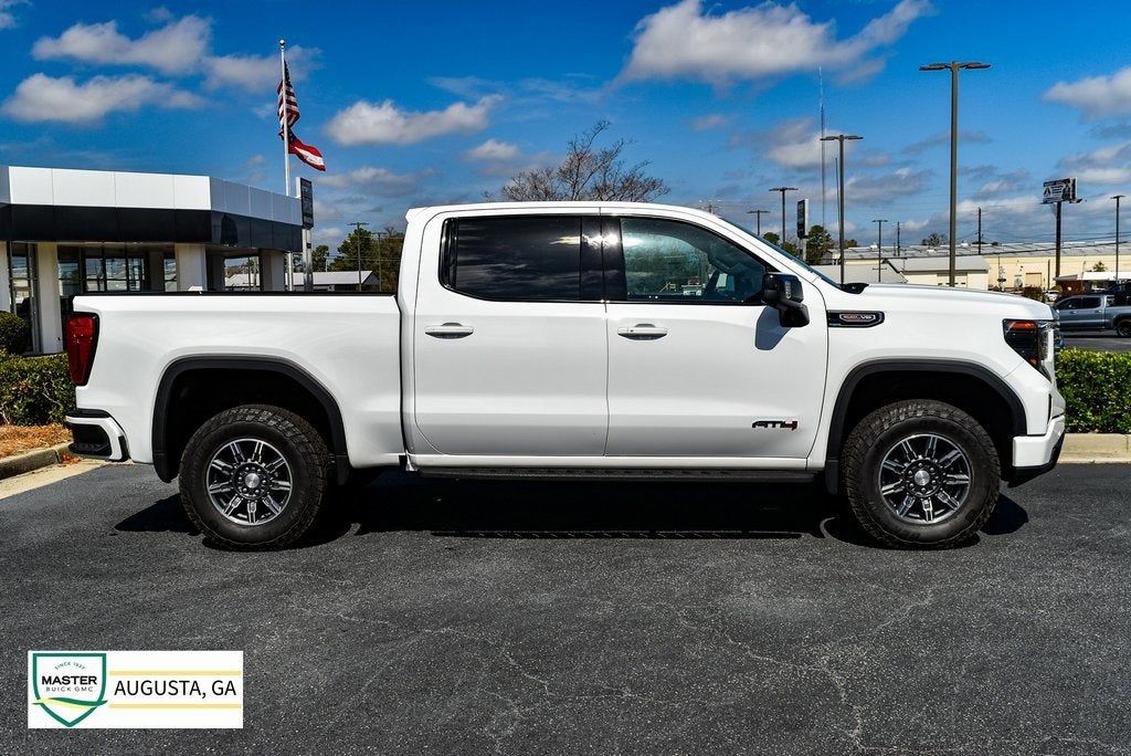 2024 GMC Sierra 1500 AT4