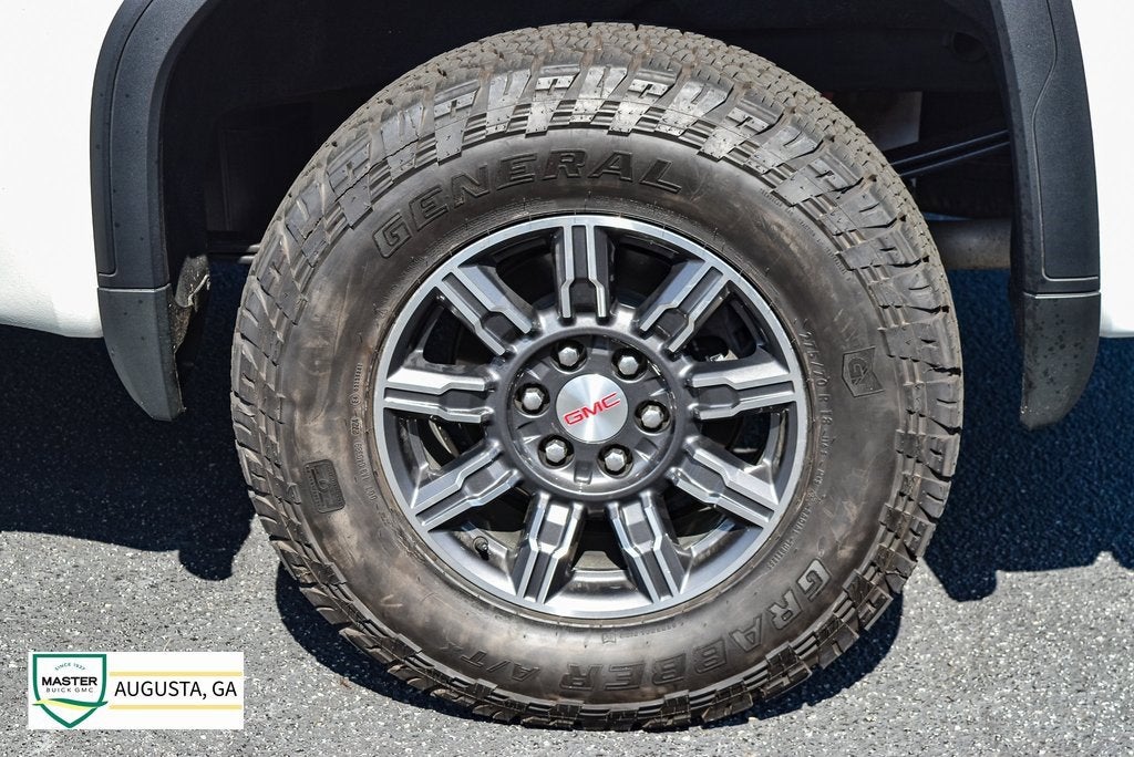 2024 GMC Sierra 1500 AT4