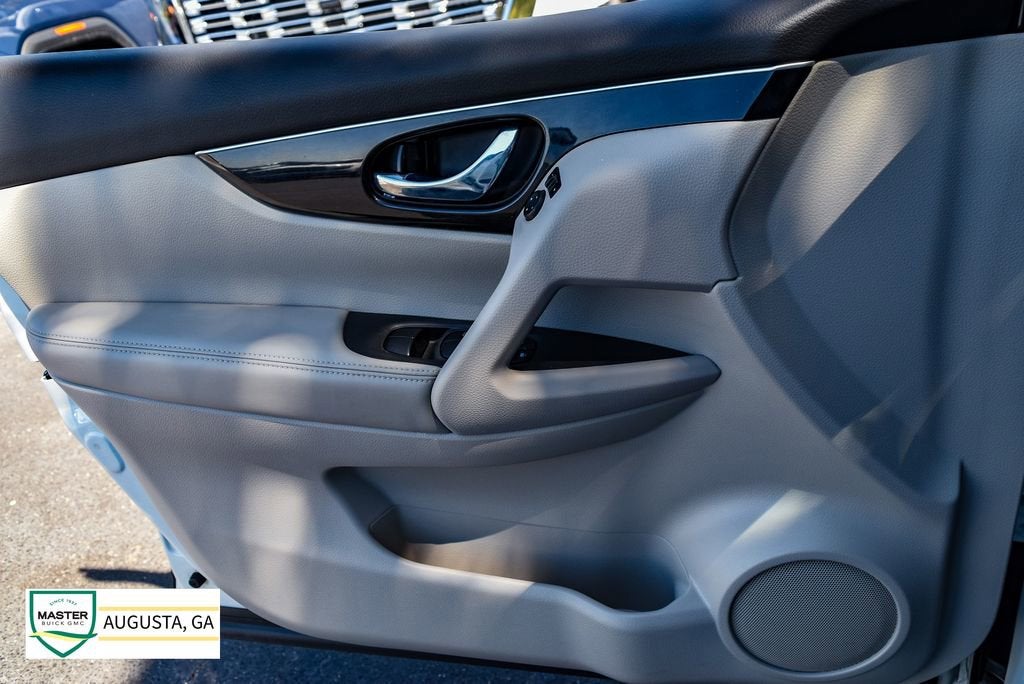 2018 Nissan Rogue Sport SL