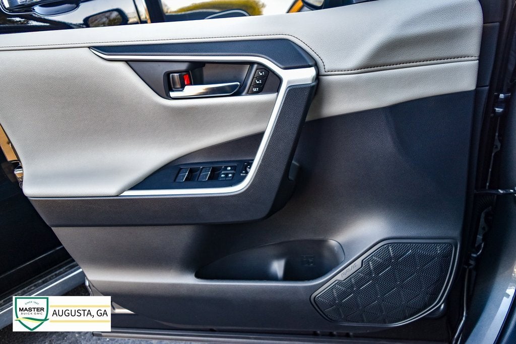 2025 Toyota RAV4 Hybrid Limited