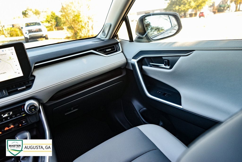 2025 Toyota RAV4 Hybrid Limited