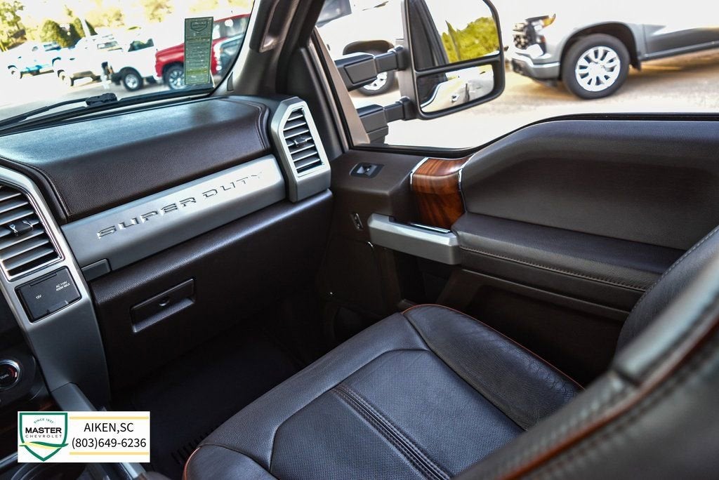 2017 Ford Super Duty F-350 SRW Platinum