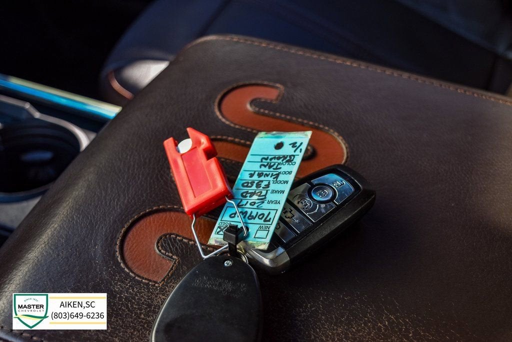 2017 Ford Super Duty F-350 SRW Platinum