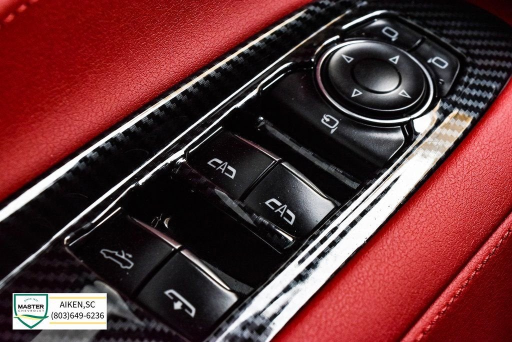 2024 Chevrolet Corvette 2LT - Photo 11