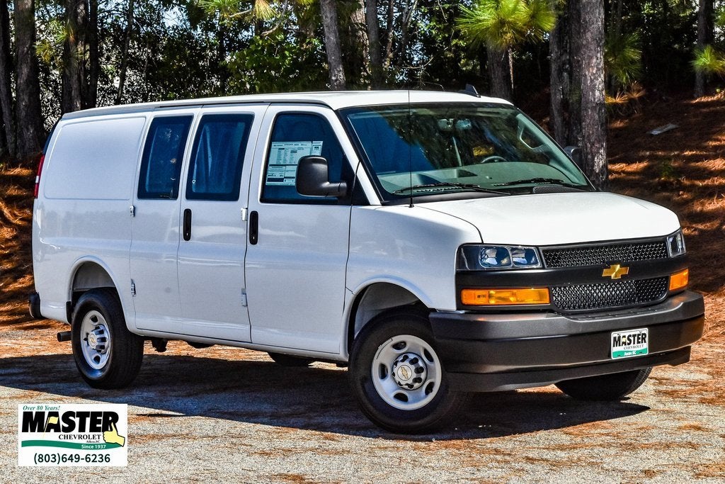 2025 Chevrolet Express Cargo 2500 WT
