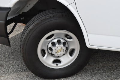 2025 Chevrolet Express Cargo WT