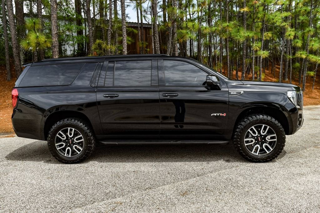 2024 GMC Yukon XL AT4