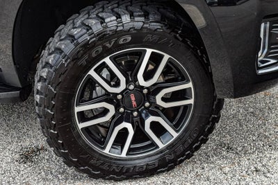 2024 GMC Yukon XL AT4