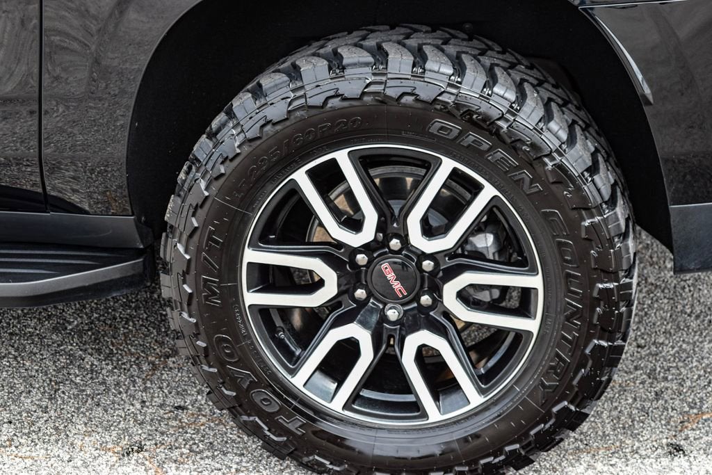2024 GMC Yukon XL AT4