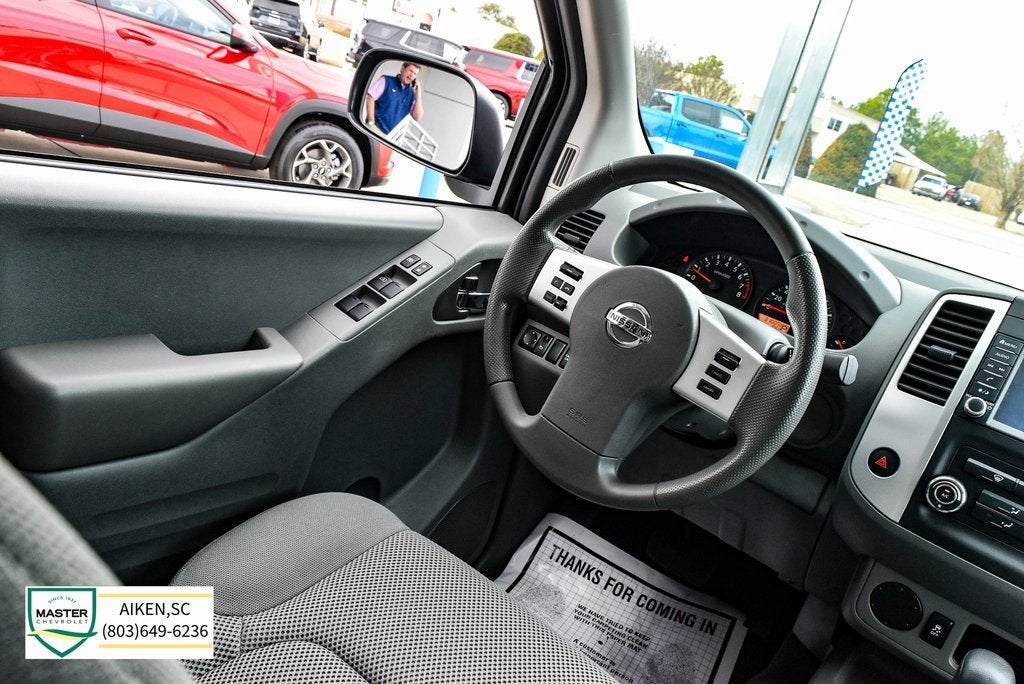 2021 Nissan Frontier SV