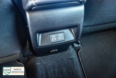 2024 Toyota Corolla Hatchback SE