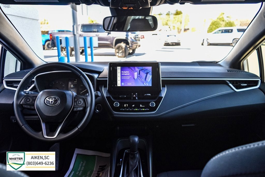 2024 Toyota Corolla Hatchback SE